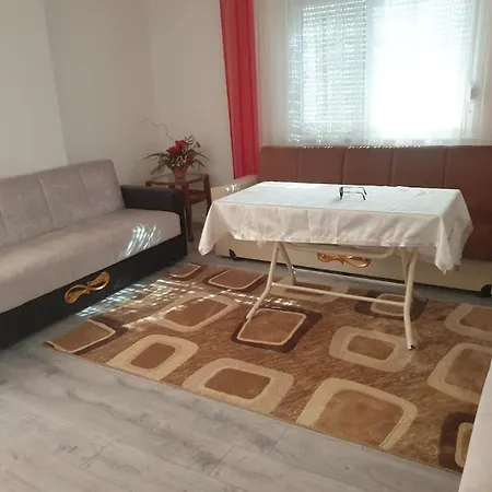 Neuf Au Centre D'antalya * Antalya